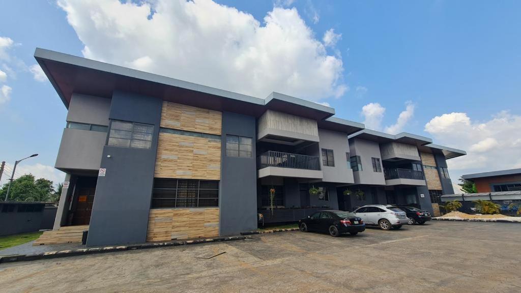 Gk Apartments Asaba Exterior photo